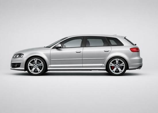 Замена аккумулятора Audi	S3